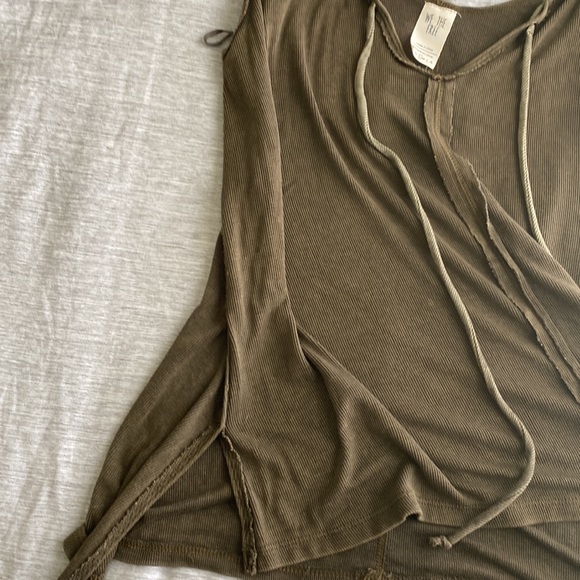 Free People Olive green tank top - Picture 5 of 8